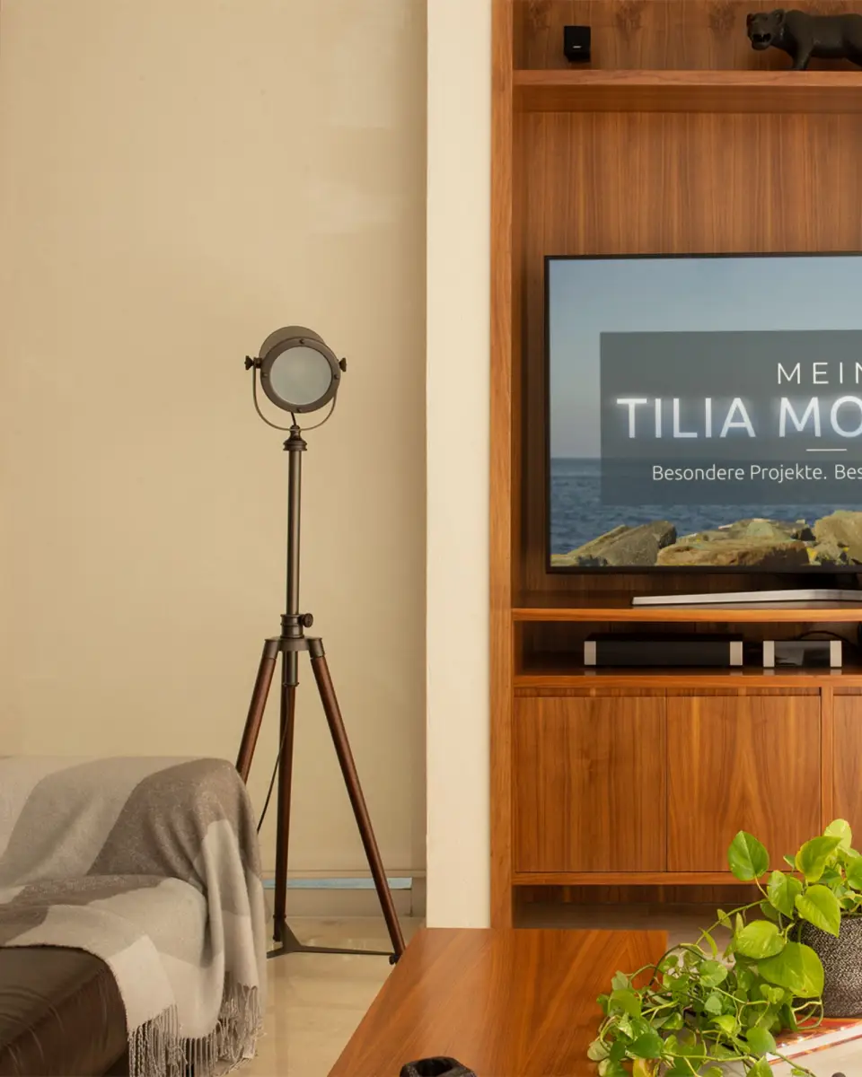Tilia: Video